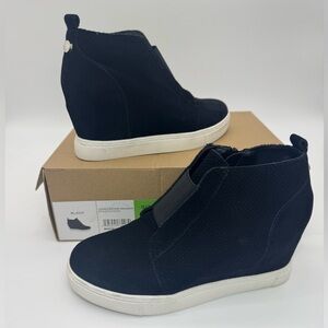 Steve Madden 7 black Suede leather platform Wedge side zip hidden heel Sneaker